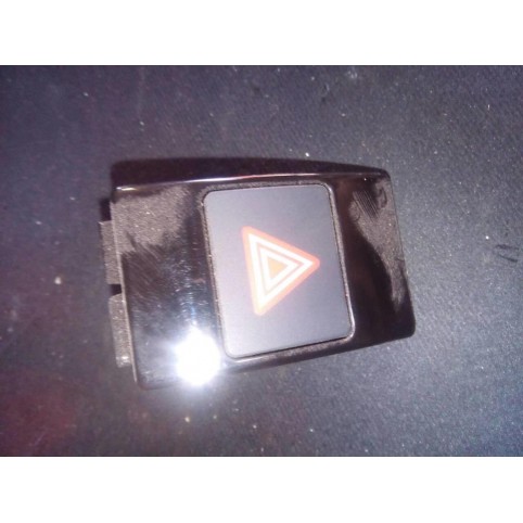 Кнопка аварийной сигнализации Audi A6 (C7) 2011-2014