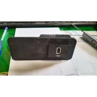 USB-хаб Ford ESCAPE 2015-2019