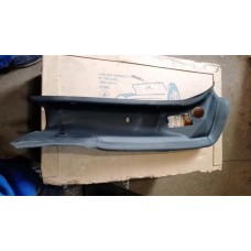 Водосток проёма двери багажника Ford ESCAPE 2013-2015