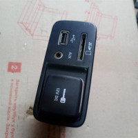 USB-хаб Jeep Cherokee Sport (KL)  2013 - 2018