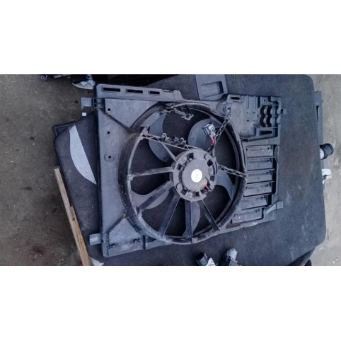 Диффузор вентилятора в сборе Ford ESCAPE 2013-2015