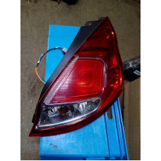 Фонарь задний правый наружный Ford Fiesta MK7 2014-2019